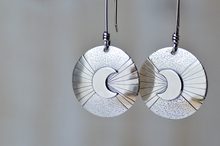 Load image into Gallery viewer, Dangle Moon Earrings