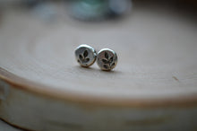 Load image into Gallery viewer, Small silver studs, stud earrings , leaf earrings, stamped studs, sprout earrings