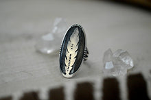 Load image into Gallery viewer, Sterling silver feather saddle ring