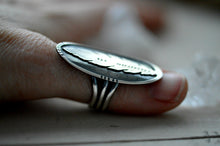Load image into Gallery viewer, Sterling silver feather saddle ring