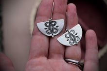 Load image into Gallery viewer, Unique silver earrings-boho stamp design
