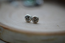 Load image into Gallery viewer, Small silver studs, stud earrings , leaf earrings, stamped studs, sprout earrings
