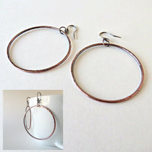Load image into Gallery viewer, Hammered copper hoops
