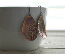Load image into Gallery viewer, Rustic copper mandala earrings
